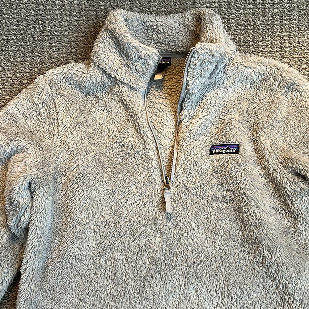 Patagonia Women’s Los Gatos 1/4 Zip Salt Grey Fleece Pullover Sweatshirt - Picture 3 of 11